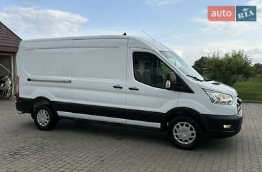 Вантажний фургон Ford Transit 2021 в 