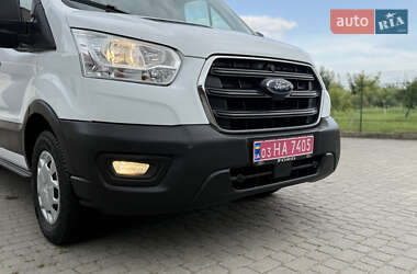 Вантажний фургон Ford Transit 2021 в 