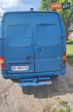 Грузовой фургон Ford Transit 1998 в 