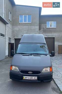 Грузовой фургон Ford Transit 1998 в 