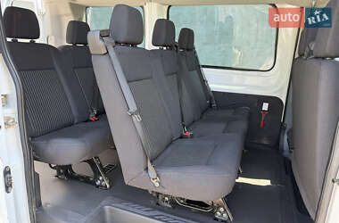 Микроавтобус Ford Transit 2017 в 