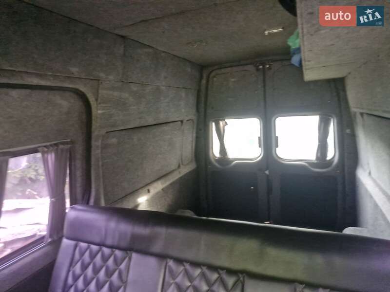 Вантажопасажирський фургон Ford Transit 2012 в Харкові