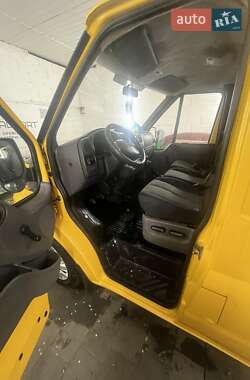 Микроавтобус Ford Transit 2006 в 