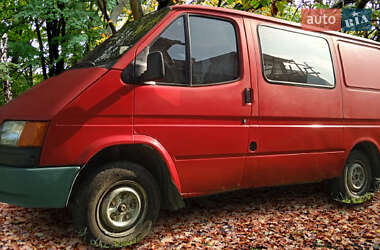 Грузопассажирский фургон Ford Transit 1988 в Черновцах