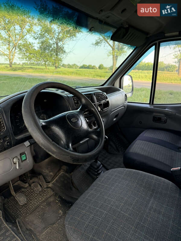 Вантажний фургон Ford Transit 1998 в Кропивницькому