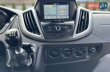 Вантажопасажирський фургон Ford Transit 2017 в 