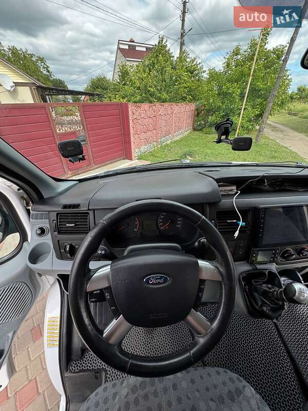Микроавтобус Ford Transit 2011 в Тульчине