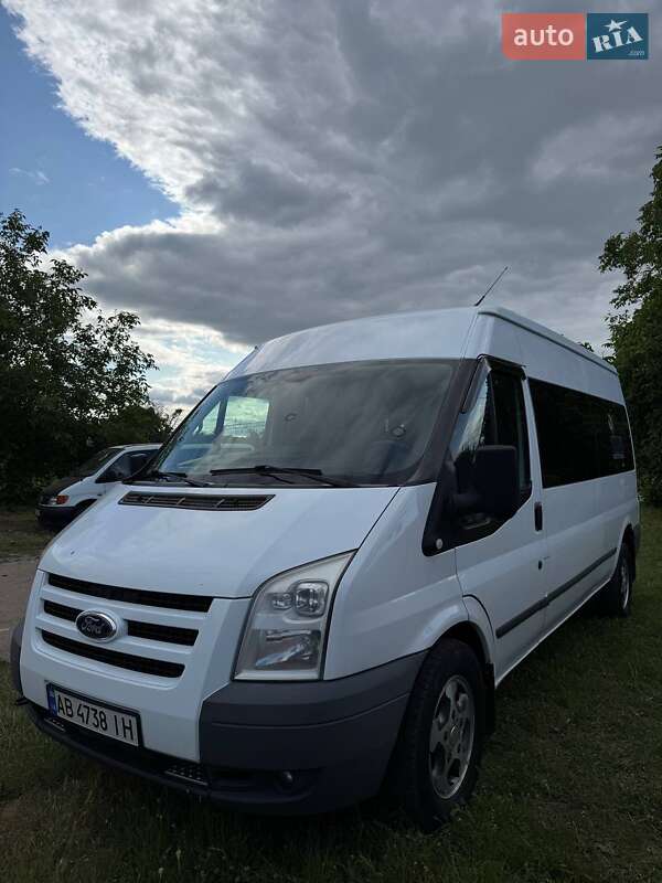 Микроавтобус Ford Transit 2011 в Тульчине