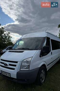 Минивэн Ford Transit 2011 в 