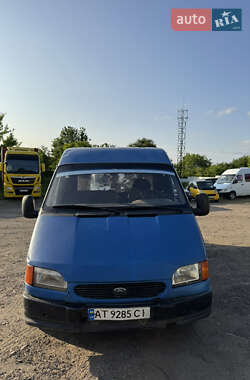 Грузовой фургон Ford Transit 1993 в 