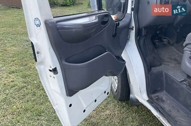 Грузовой фургон Ford Transit 2004 в 