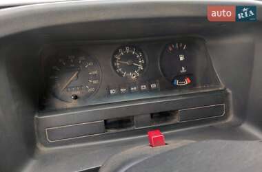 Грузовой фургон Ford Transit 1993 в 