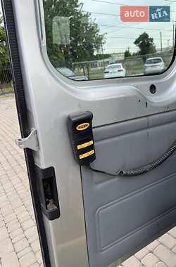 Мікроавтобус Ford Transit 2013 в 