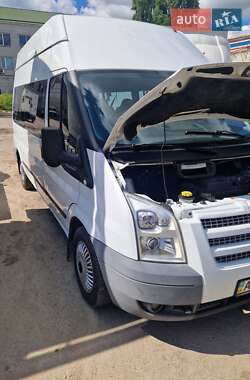 Грузопассажирский фургон Ford Transit 2013 в 
