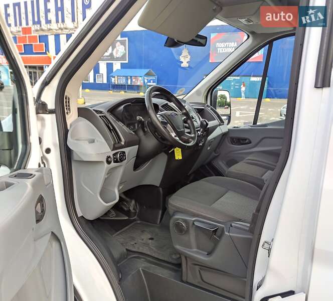 Грузовой фургон Ford Transit 2018 в Ковеле
