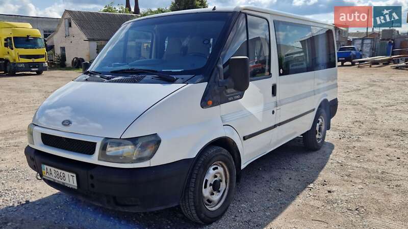 Микроавтобус Ford Transit 2002 в 