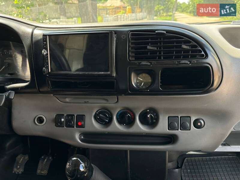 Вантажний фургон Ford Transit 1999 в Роздільній