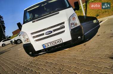 Грузовой фургон Ford Transit 2012 в 