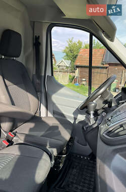 Грузовой фургон Ford Transit 2018 в 