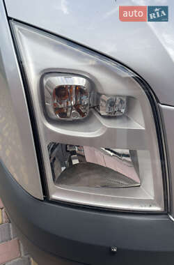 Грузовой фургон Ford Transit 2011 в 