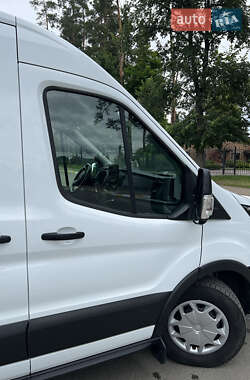 Вантажний фургон Ford Transit 2020 в 