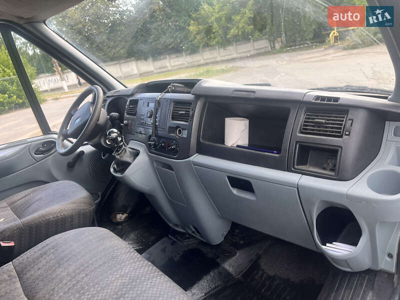 Вантажний фургон Ford Transit 2007 в Вінниці