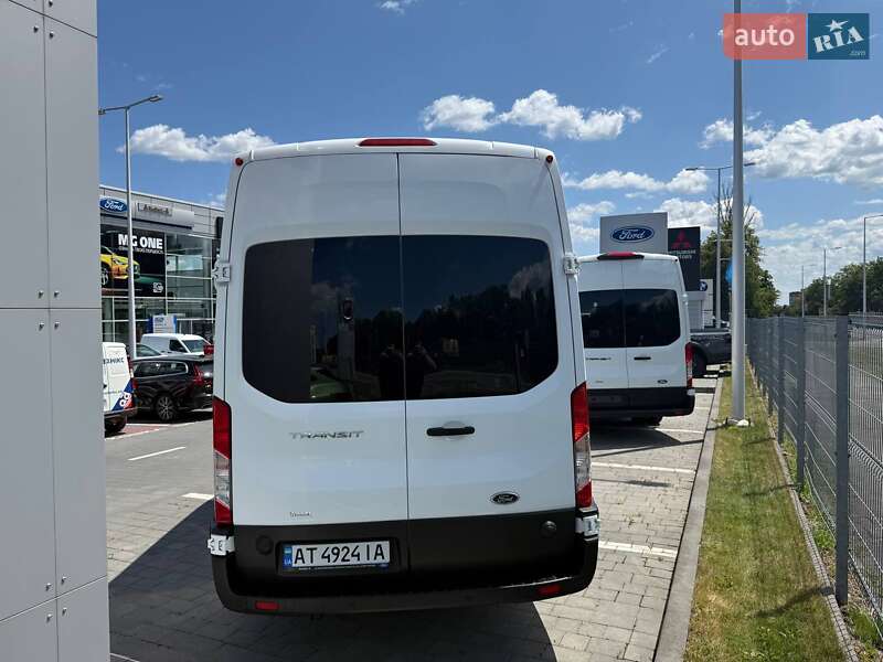 Микроавтобус Ford Transit 2023 в Ивано-Франковске