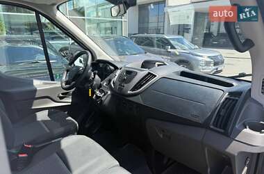 Мікроавтобус Ford Transit 2023 в 