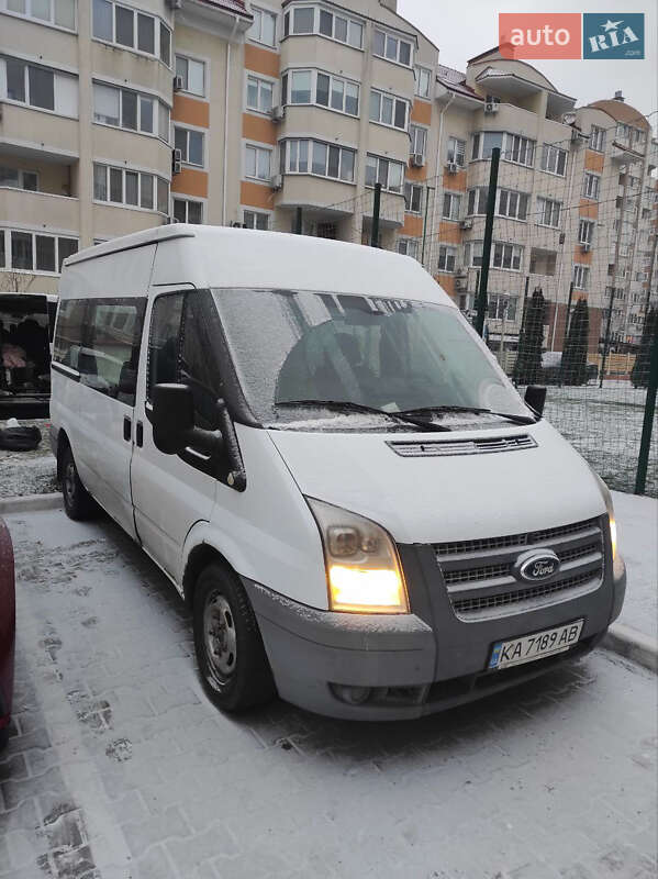 Микроавтобус Ford Transit 2013 в Киеве фото 2 Микроавтобус Ford Transit 2013 в Киеве