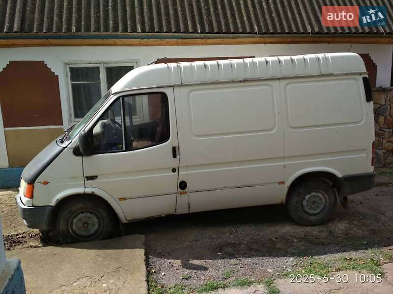 Грузовой фургон Ford Transit 1998 в Могилев-Подольске