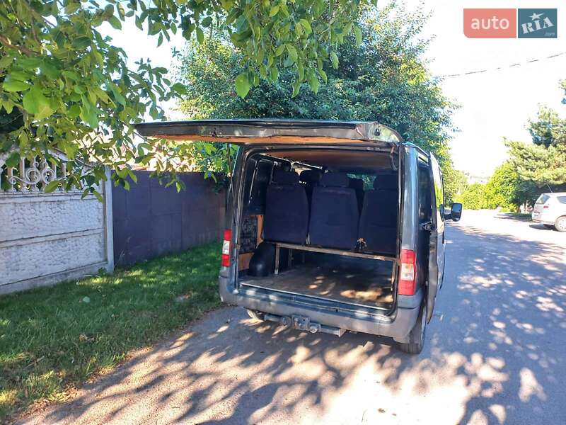 Грузопассажирский фургон Ford Transit 2007 в Ровно