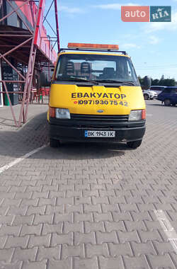 Эвакуатор Ford Transit 1990 в Одессе
