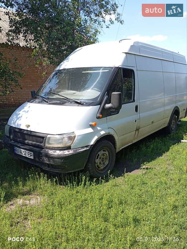 Грузовой фургон Ford Transit 2000 в 