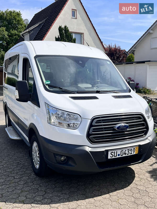Мікроавтобус Ford Transit 2015 в 