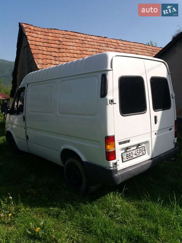 Вантажний фургон Ford Transit 1995 в Хусті