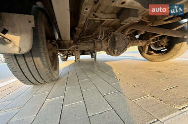 Вантажний фургон Ford Transit 2006 в 