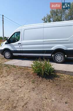 Вантажний фургон Ford Transit 2016 в 