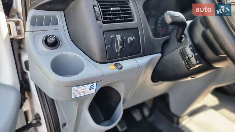 Микроавтобус Ford Transit 2008 в Староконстантинове