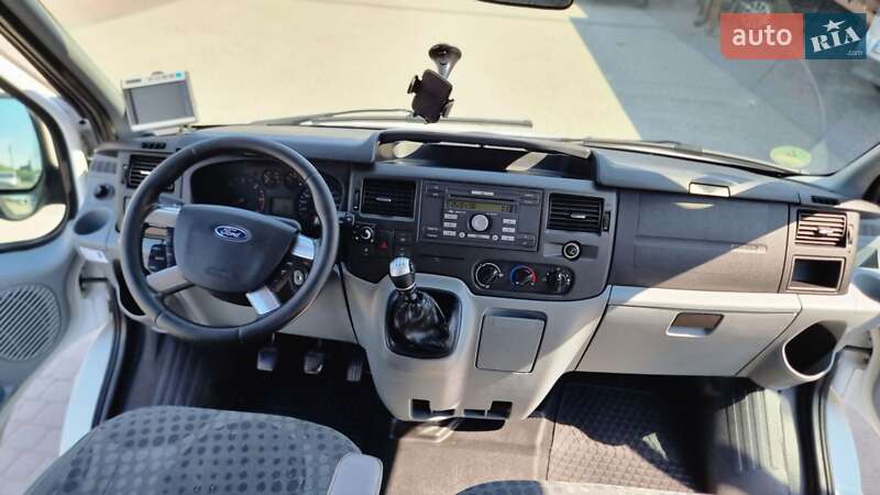 Микроавтобус Ford Transit 2008 в Староконстантинове