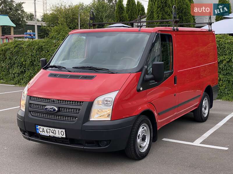 Ford Transit 2012