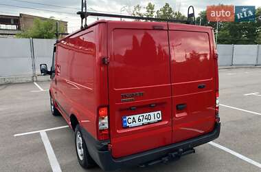 Грузовой фургон Ford Transit 2012 в 
