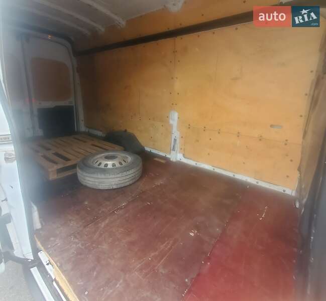 Грузовой фургон Ford Transit 2017 в Виннице
