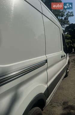 Вантажопасажирський фургон Ford Transit 2016 в 