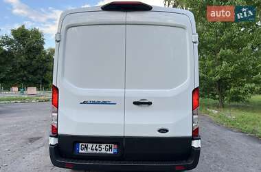 Вантажний фургон Ford Transit 2023 в 