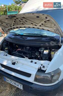Грузовой фургон Ford Transit 2004 в 