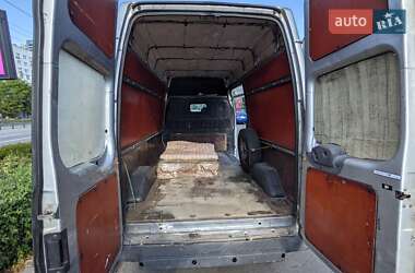 Вантажний фургон Ford Transit 2005 в 