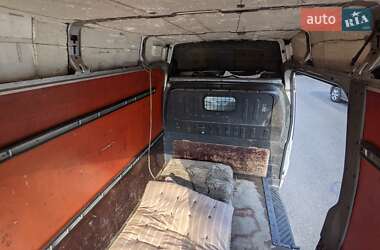 Вантажний фургон Ford Transit 2005 в 