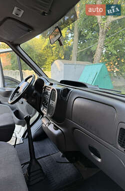 Вантажний фургон Ford Transit 2005 в 