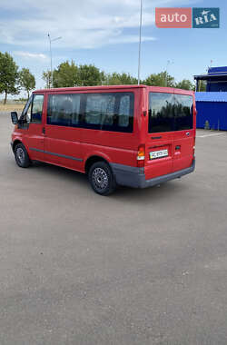 Вантажопасажирський фургон Ford Transit 2005 в 