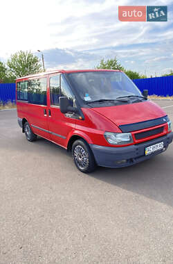 Вантажопасажирський фургон Ford Transit 2005 в 